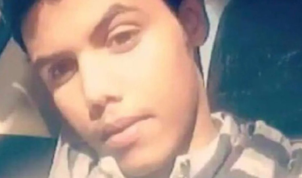 adhofstra's tweet photo. Dear @KingSalman rightly so that @raif_badawi finally has been released. Now let him reunite with his family. Also I ask you to #FreeWaleed #FreeAllTheJuveniles respect their #HumanRights #FreedomOfSpeech 🙏
#VirtualVigil
#StandWithSaudiHeroes
#KSA 🇸🇦 https://t.co/HIEORL6Z56