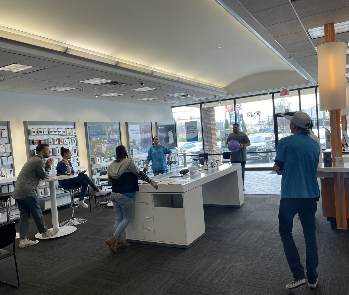 Team training exercise for DTV/DTVSTREAM and more! Always hunting to get BETTER! <a href="/thomasjennetten/">TJ</a> <a href="/SlaytonWireless/">Slayton Wireless</a> <a href="/JoeSlayton90/">joe slayton</a> <a href="/ErdmannKen/">Ken Erdmann</a> <a href="/404girl/">Betsy Francis</a> <a href="/DaleB1/">Dale S. Brown</a> @nichols304 <a href="/TyraClaytonATT/">Tyra Clayton</a>