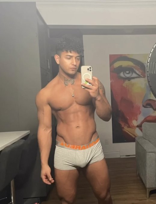 I've Missed You.. Hope The Feeling Is Mutual https://t.co/i1oqtRUD5l<a href="/tag/thirstythursdays"class="tags"><span>#thirstythursdays</span></a>