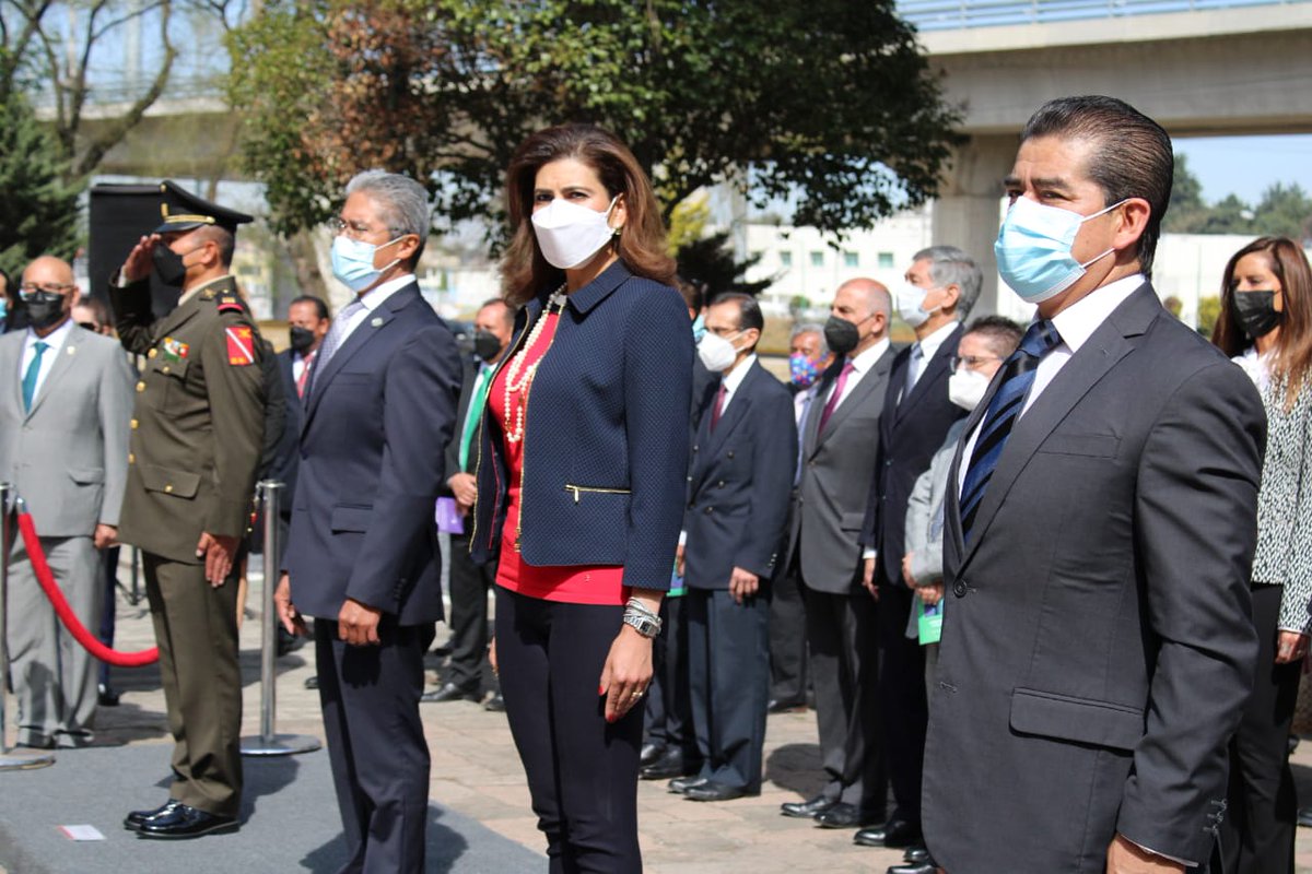 MaribelGongoraE's tweet photo. En representación del Gobernador del #Edomex encabecé la ceremonia con motivo del 84 Aniversario de la #ExpropiaciónPetrolera, en presencia de @PJEdomex @pemjuspenal; de la 22 Zona Militar, del @TolucaGob y alumnos de la Secundaria "Lázaro Cardenas" de #Metepec
@TrabajoEdomex https://t.co/XxGAGzEUBL