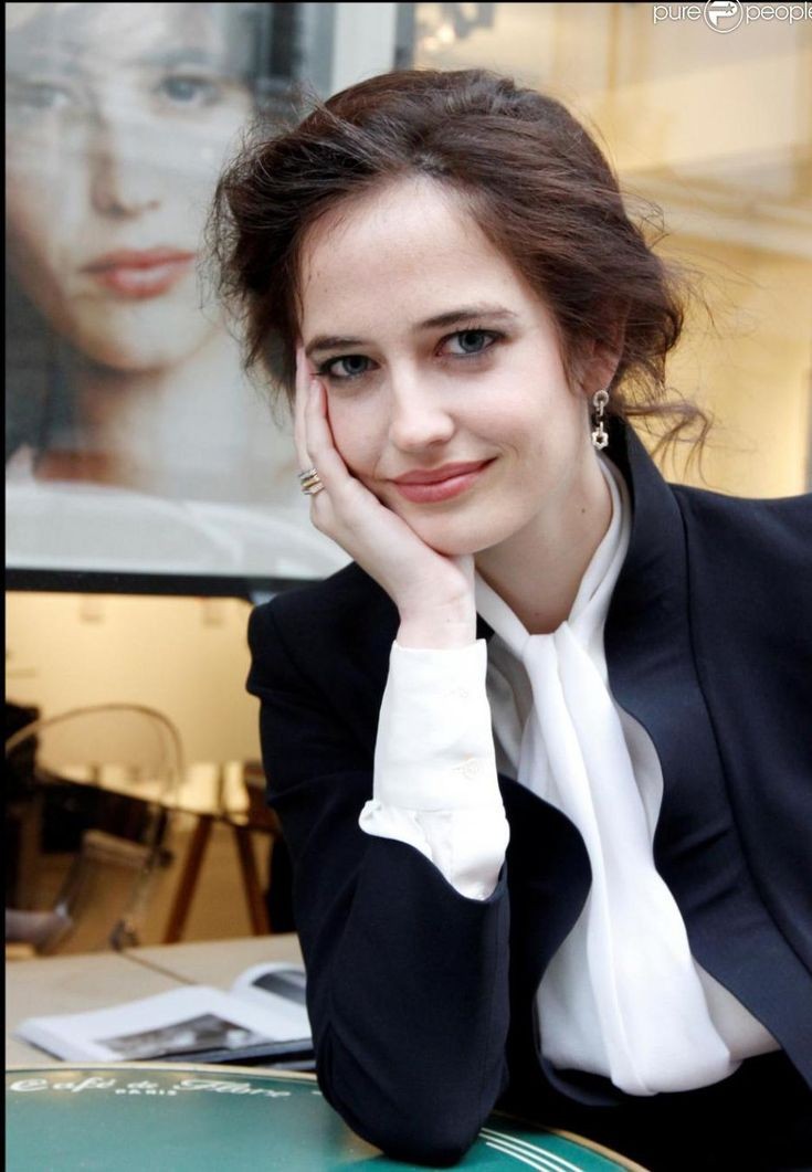 Best of Eva Green tweet media
