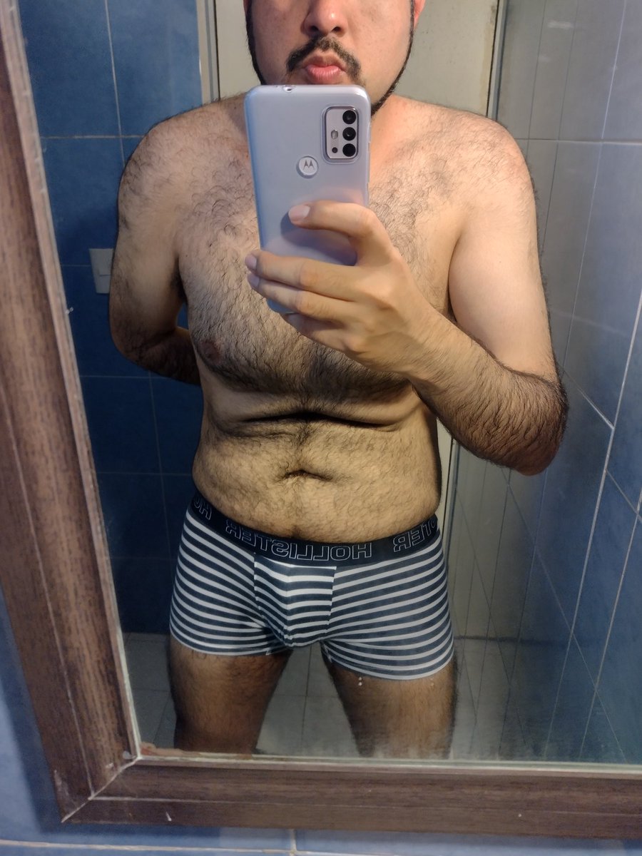 israelalarcon's tweet photo. @AlFaHotwife #TeamBoxers https://t.co/fAlGMzGmOy