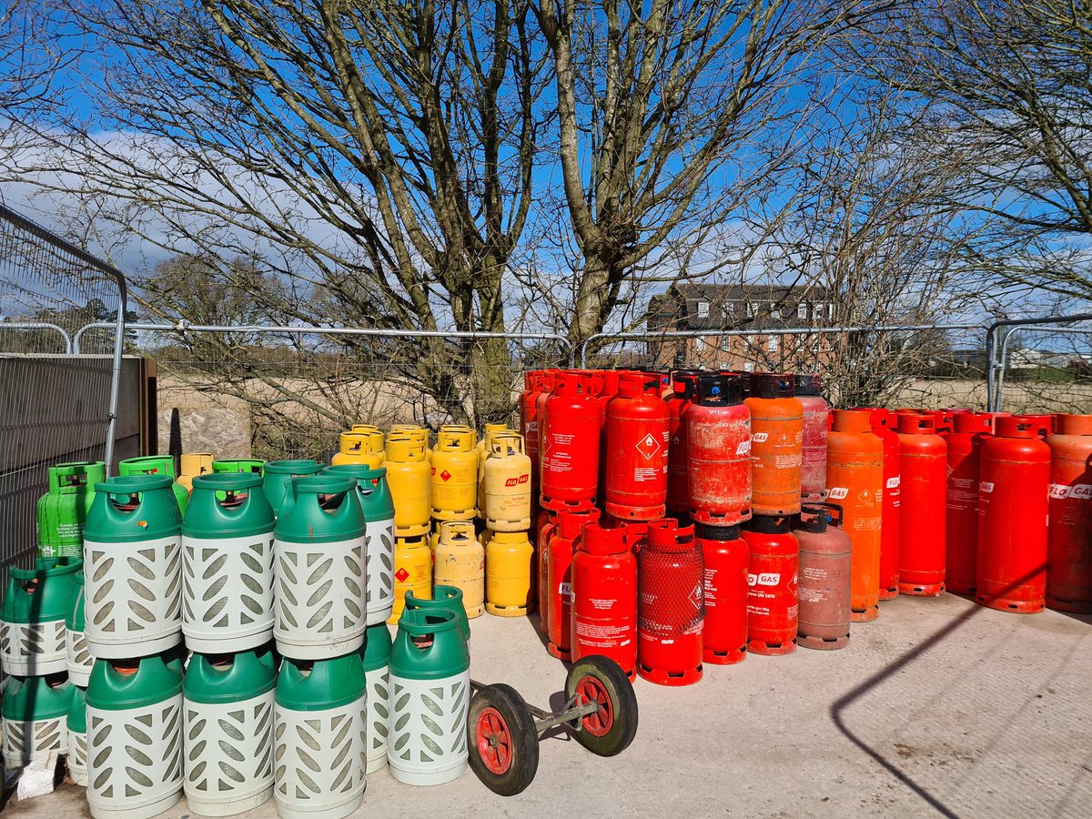 cadstones tweet media