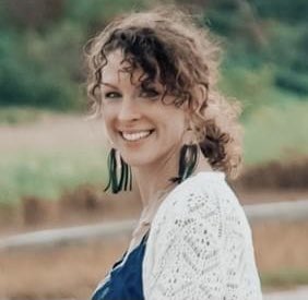 Meet Jessica Riley-Norton! Jess is a part of our framing team. She attended The Rocky Mountain School of Art &amp; Design and The University of Colorado Boulder where she studied art and design. Jess loves making jewelry and teaching yoga in her free time! 🧘‍♀️#capecodpictureframing