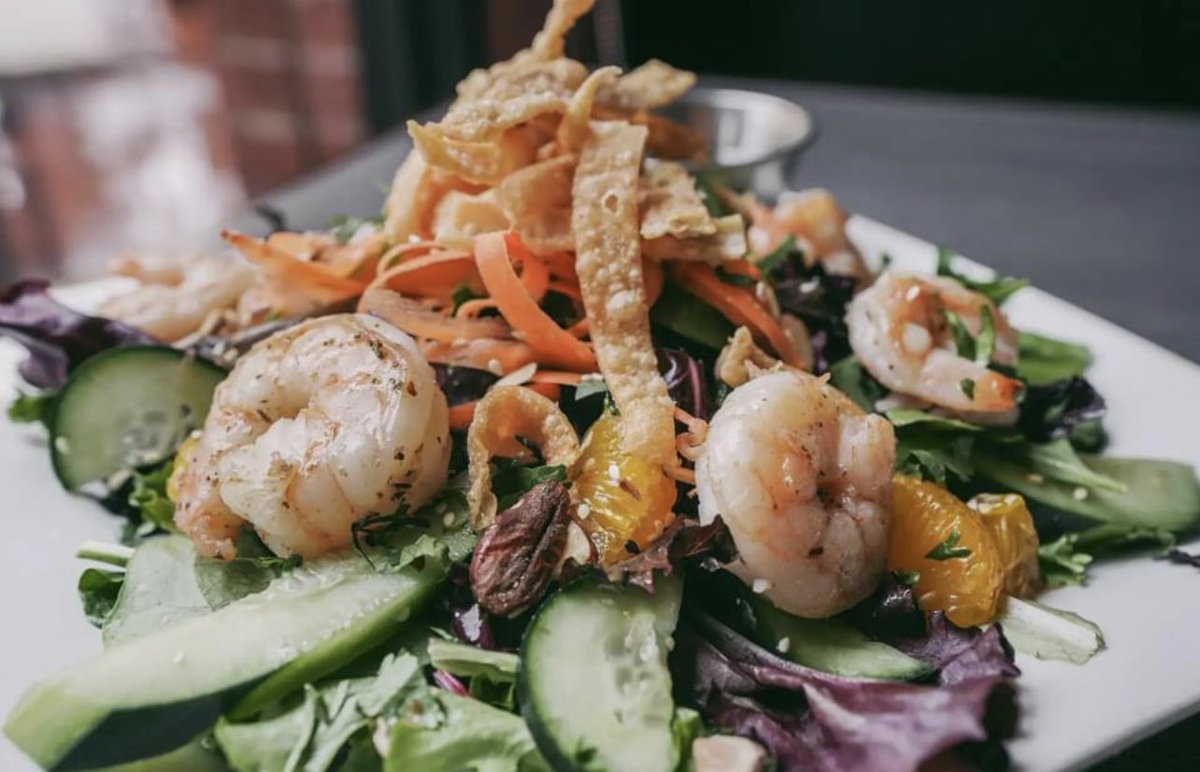Open for lunch at 11am today.  Observing Lent?  Enjoy our Asian Sesame Salad available with either shrimp or salmon.  Lettuce spring mix, mandarin oranges, roasted almonds, cilantro, cucumbers, carrots, and fried wontons all in an Asian sesame dressing.

 #kceats #kclocaleats