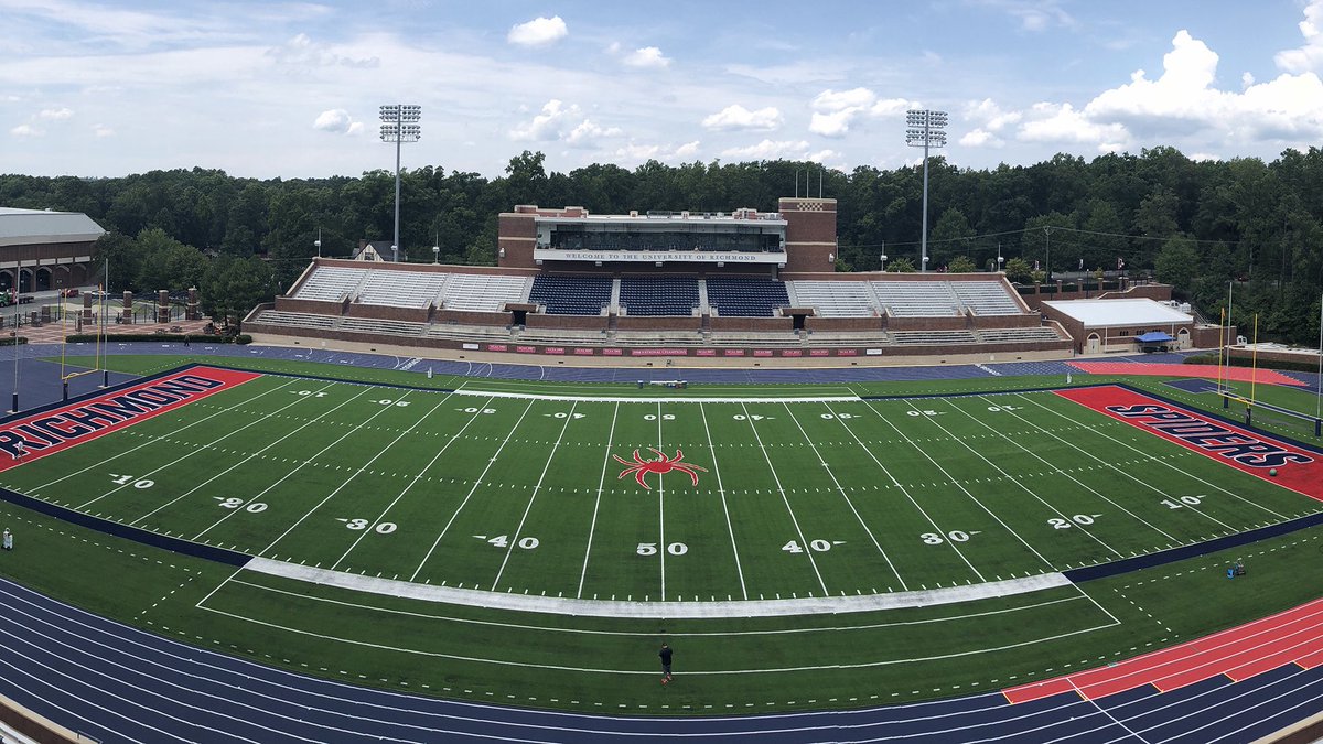 JadenGibson20's tweet photo. #AGTG After a great conversation with @CoachARoss @CoachOctober I am blessed to receive an offer from the University of Richmond! @RabunFootball @coachheavyd https://t.co/hDOKBmtJ9a