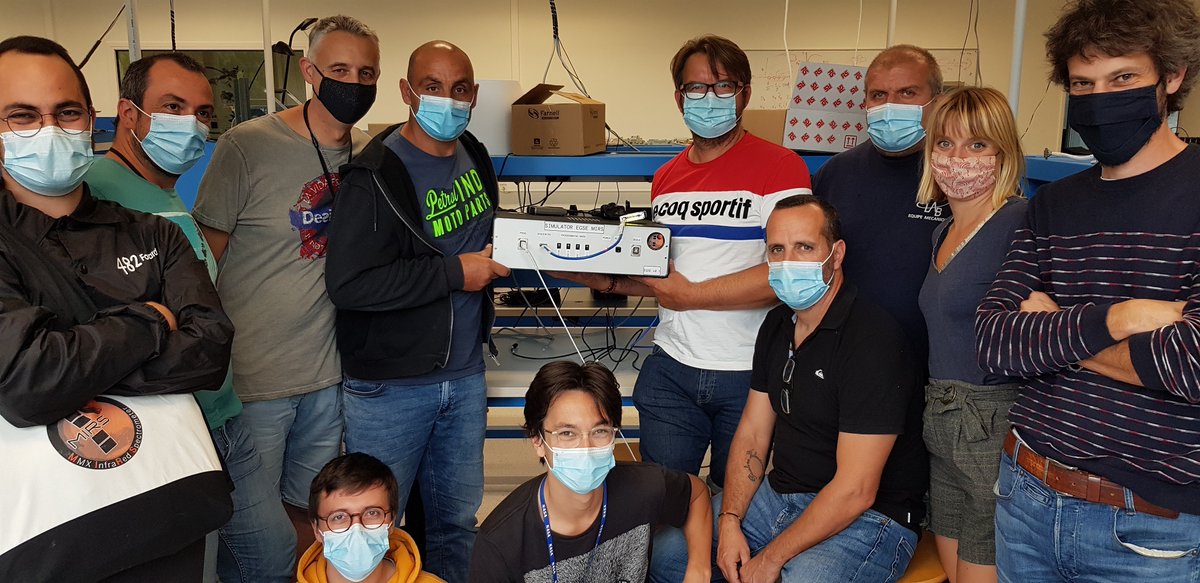 LabAstroBordeaux (@labastrobord) on Twitter photo Martian Moon eXploration (MMX) est une sonde de la JAXA dont le but est de ramener sur Terre des échantillons de Phobos, la lune de Mars.
Le LAB contribue à la réalisation du spectro-imageur MIRS de la sonde.
<a href="/OASUnivers/">Observatoire Aquitain des Sciences de l'Univers</a>
<a href="/univbordeaux/">Université de Bordeaux</a> <a href="/CNRSAquitaine/">CNRS Aquitaine</a> astrophy.u-bordeaux.fr/?p=4214 Martian Moon eXploration (MMX) est une sonde de la JAXA dont le but est de ramener sur Terre des échantillons de Phobos, la lune de Mars.
Le LAB contribue à la réalisation du spectro-imageur MIRS de la sonde.
<a href="/OASUnivers/">Observatoire Aquitain des Sciences de l'Univers</a>
<a href="/univbordeaux/">Université de Bordeaux</a> <a href="/CNRSAquitaine/">CNRS Aquitaine</a> astrophy.u-bordeaux.fr/?p=4214