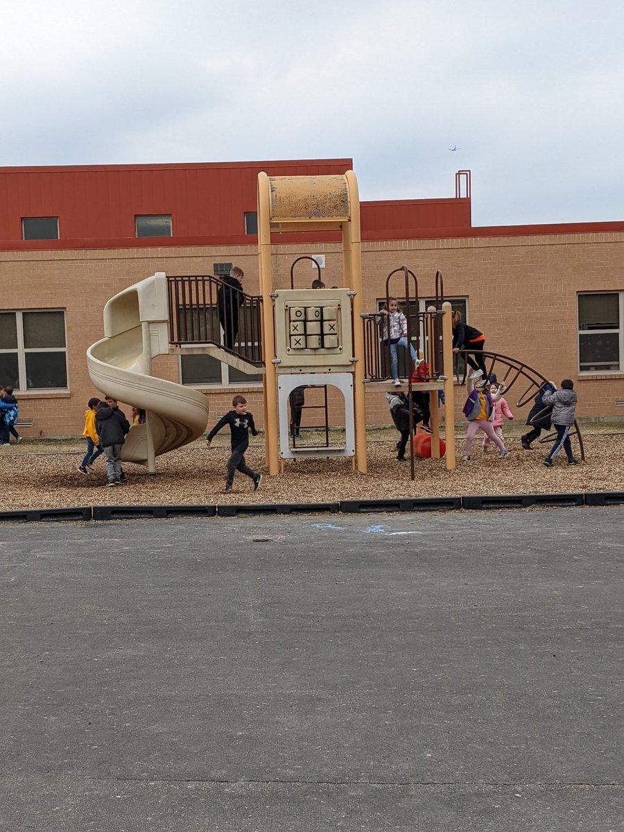 <a href="/MissOtt_110/">Miss Ott</a> <a href="/heitkam109/">MrsHeitkam109</a> <a href="/MrsAGunther/">Mrs. Gunther</a> <a href="/MrsCrossley107/">Mrs. Crossley</a> recess fun! <a href="/D13Eagles/">Erickson Elementary</a>