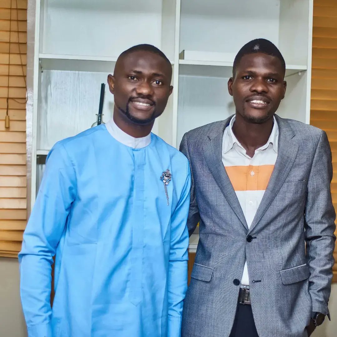 horchurchng's tweet photo. Some pictures taken at the Green room after last Sunday's event with our guest speaker
Mr Bright UK Ukwenga's session was phenomenon
This Sunday we take it unto another level with another guest speaker
Do join us ONSITE or ONLINE
#figuringyourfinance
#horestchurchng https://t.co/djtI7fLrNh
