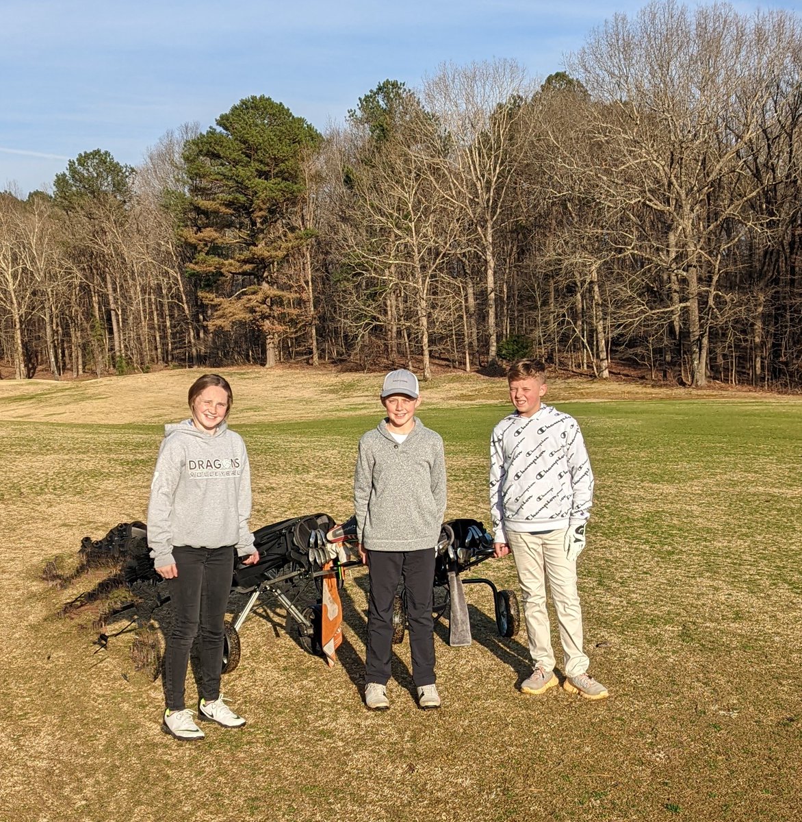 dragons_golf's tweet photo. @DMSDragons golf team has been killing it so far this season!!! https://t.co/SqZ6XHEA7F