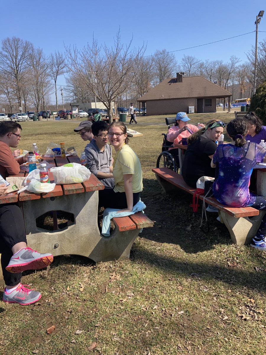 The Transition 18-21 program enjoying a social with other districts! 
⁦@DrMcQuaidWM⁩ ⁦<a href="/nina_pearsall/">Nina Pearsall</a>⁩ ⁦<a href="/WMTHSPrincipal/">WMTHS Principal</a>⁩ ⁦@WestMilfordSupt⁩