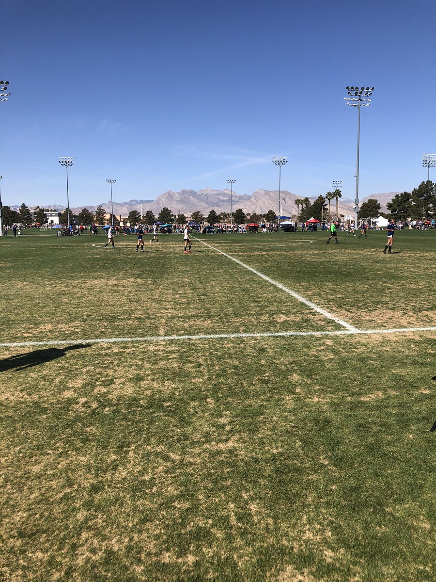 CarthageWSoccer's tweet photo. Out in Las Vegas this weekend #FindingFutureFirebirds in the BEAUTIFUL weather and scenery! #SpringBreakTrip https://t.co/24ElxaxWpw