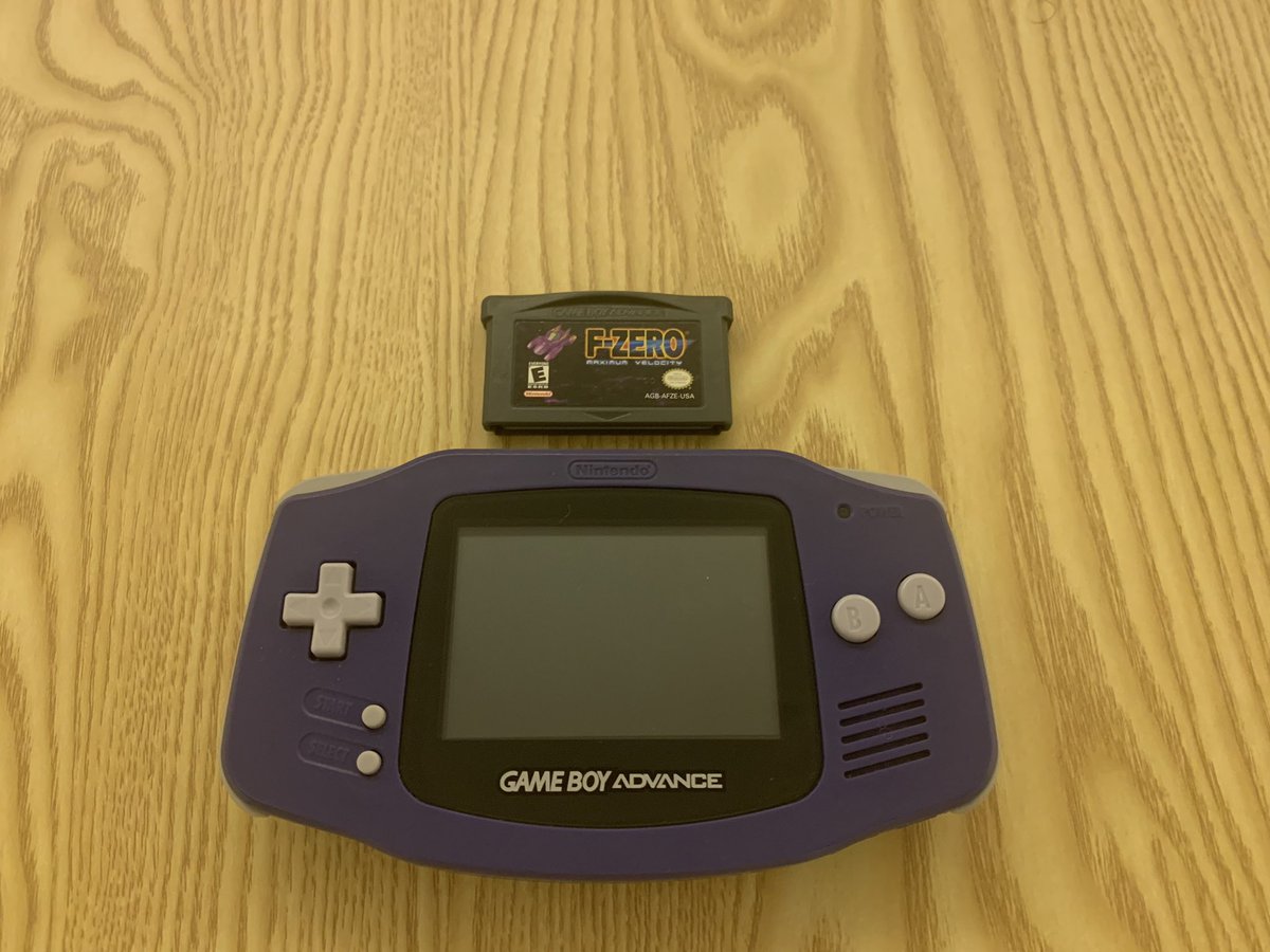 SolidRoar's tweet image. Look what I have! 😍

No, not mine. Borrowing it from my cousin.

#FZero #FZeroMaximumVelocity #GBA