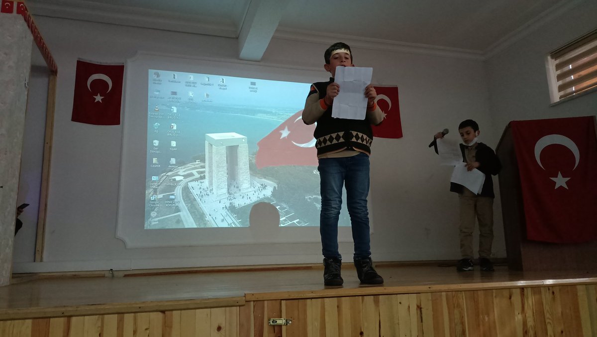 18 Mart Çanakkale zaferi ve Şehitleri Anma programımız.<a href="/AkifTortum/">TORTUM MEHMET AKİF ORTAOKUL</a> <a href="/MemTortum/">Tortum İlçe MEM</a> <a href="/OrhanOzen_25/">Orhan ÖZEN</a> <a href="/skaygusuz/">Salih Kaygusuz</a>