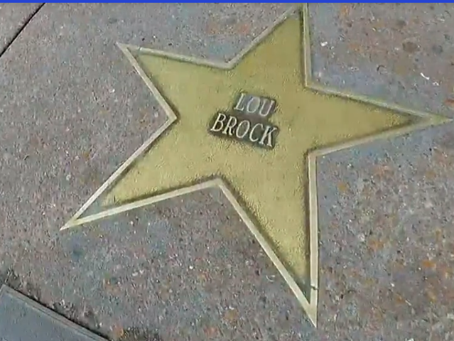 TheDelmarLoop's tweet photo. Great news story by @kmovstlouis on the STL Walk of Fame, watch here: https://t.co/6G989AXiWL
#stlwalkoffame #stlproud #thedelmarloop https://t.co/zYf0BCGIXl