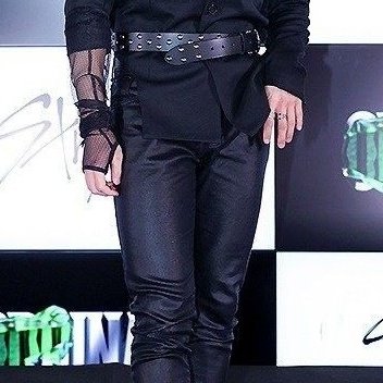 ً (@minh0sthighs) on Twitter photo 