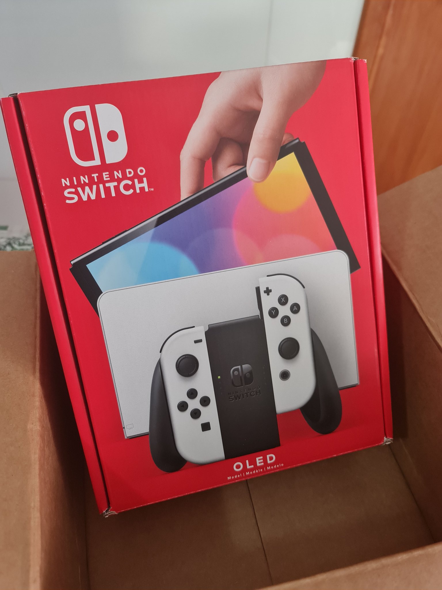solux-on-twitter-thanks-to-dbrand-and-the-amazing-content-creators