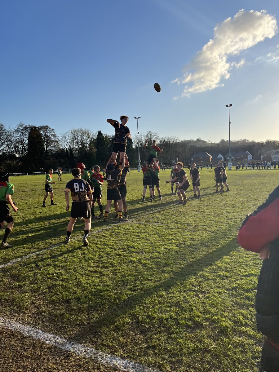rhymney_valley's tweet photo. Try for the home team 👏🏽
RV 14
@NPTschools15 36
#WeAreRV🟢🔴 #MorganGriffithsPlate https://t.co/THHhsn1Xl8