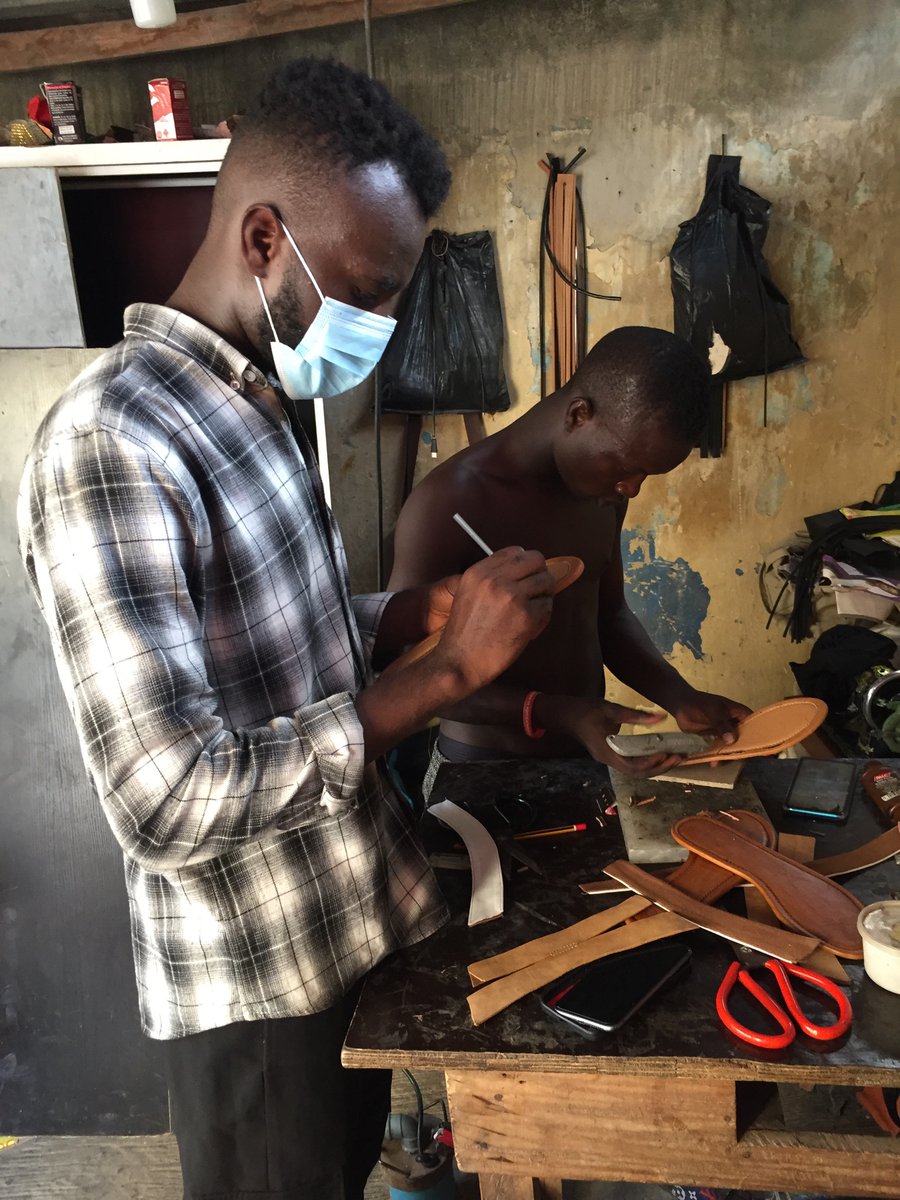 Dewale_pro's tweet photo. @davido Wales wears is a bespoke fashion company that produce nice quality wear so for better outlook presentation. We also focus on giving our customer service a long time comfort through fashion.
You can also check us out on IG: @wales_wears https://t.co/qKSAdTnMPF