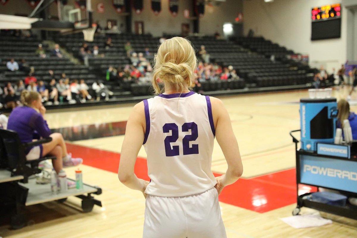 UNW Eagles (@unweagles) on Twitter photo GUESS WHO’S BACK?!
That purple #22 is back on the court for <a href="/unwwbb/">UNW Women’s Basketball</a> 👀
The Eagles tipoff their last game of the season at 3pm Eastern time.
🦅 #BDKBack #TheReturn #CompeteWithPurpose GUESS WHO’S BACK?!
That purple #22 is back on the court for <a href="/unwwbb/">UNW Women’s Basketball</a> 👀
The Eagles tipoff their last game of the season at 3pm Eastern time.
🦅 #BDKBack #TheReturn #CompeteWithPurpose