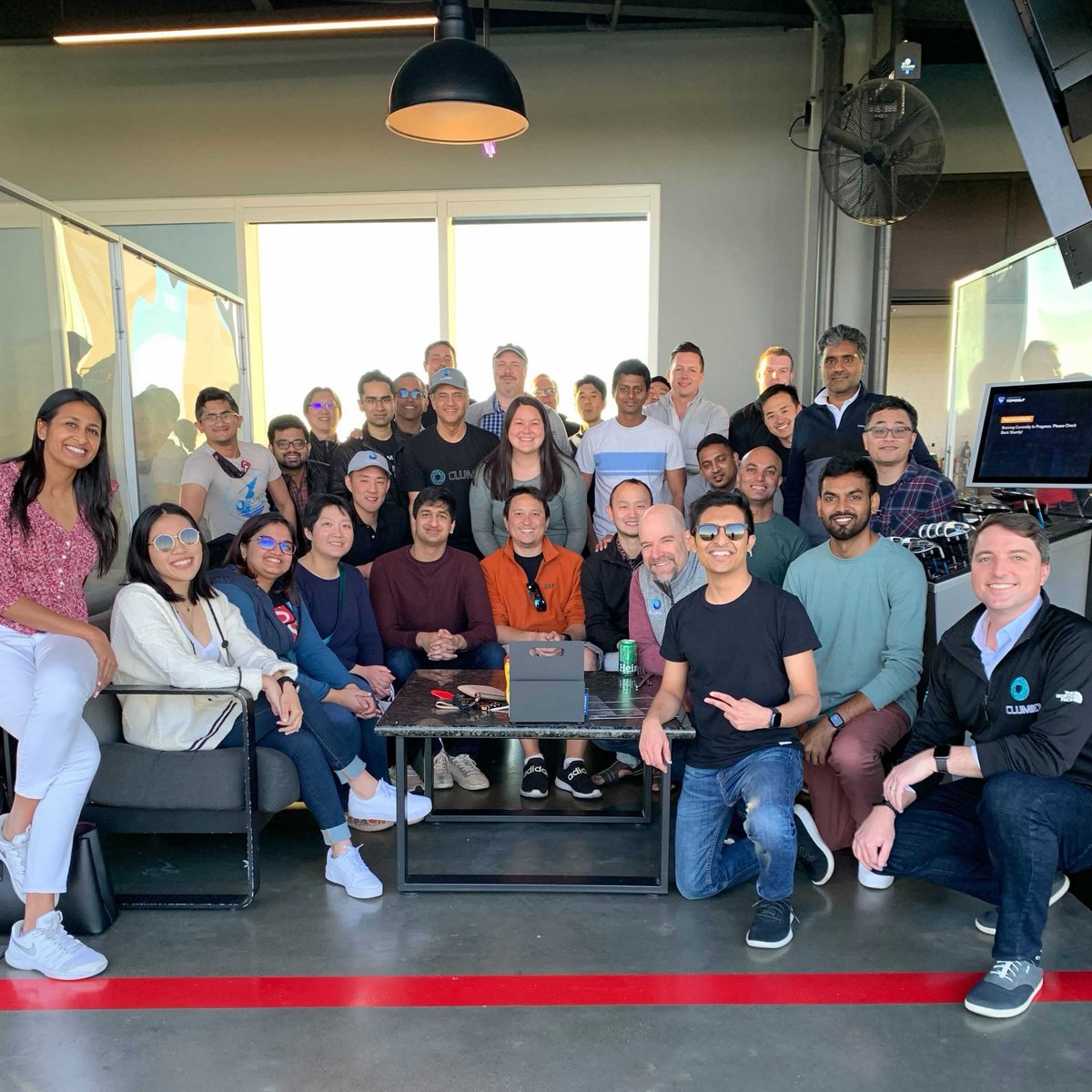 #LifeAtClumio We work hard, so it was fun to par-tee hard together at Topgolf ⛳! Looking forward to more outings like this as we all #getbackupandrunning 🏃🏻‍♀️.