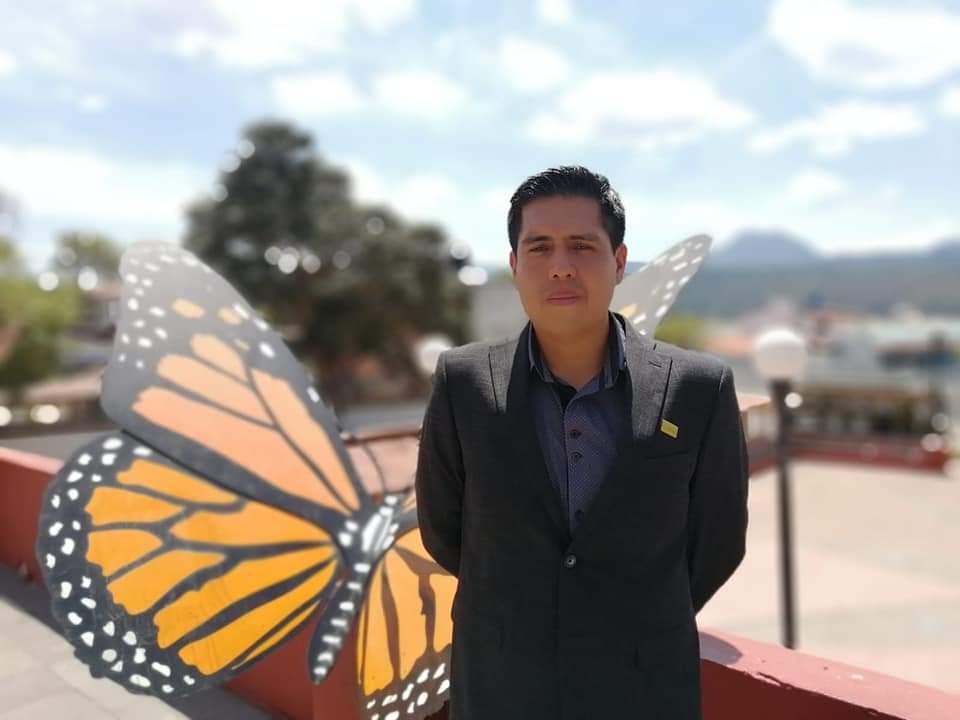 edomex_jovenes's tweet photo. Reconocemos el trabajo del Secretario Jurídico Estatal de esta red,@juanalbertoespi, quien el día de ayer participo en la campaña "Corazón Azul" con el tema "Trata de Personas", en Valle de Bravo
Muchas felicidades y que sigan los éxitos en tu caminar.
#RedMx
#RedEdomex https://t.co/ZQgf40Pcne
