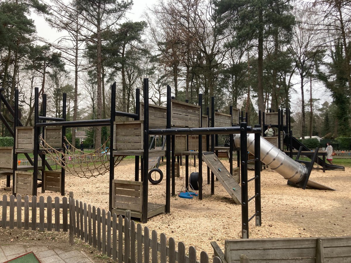 TonOerlemans's tweet photo. Lekker spelen in de speeltuin of op de midgetgolf baan.#tavernedeposthoorn #dePosthoorn #Oisterwijk https://t.co/1K45WakEQD