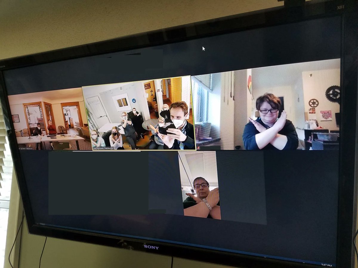 Vail Place tweet media