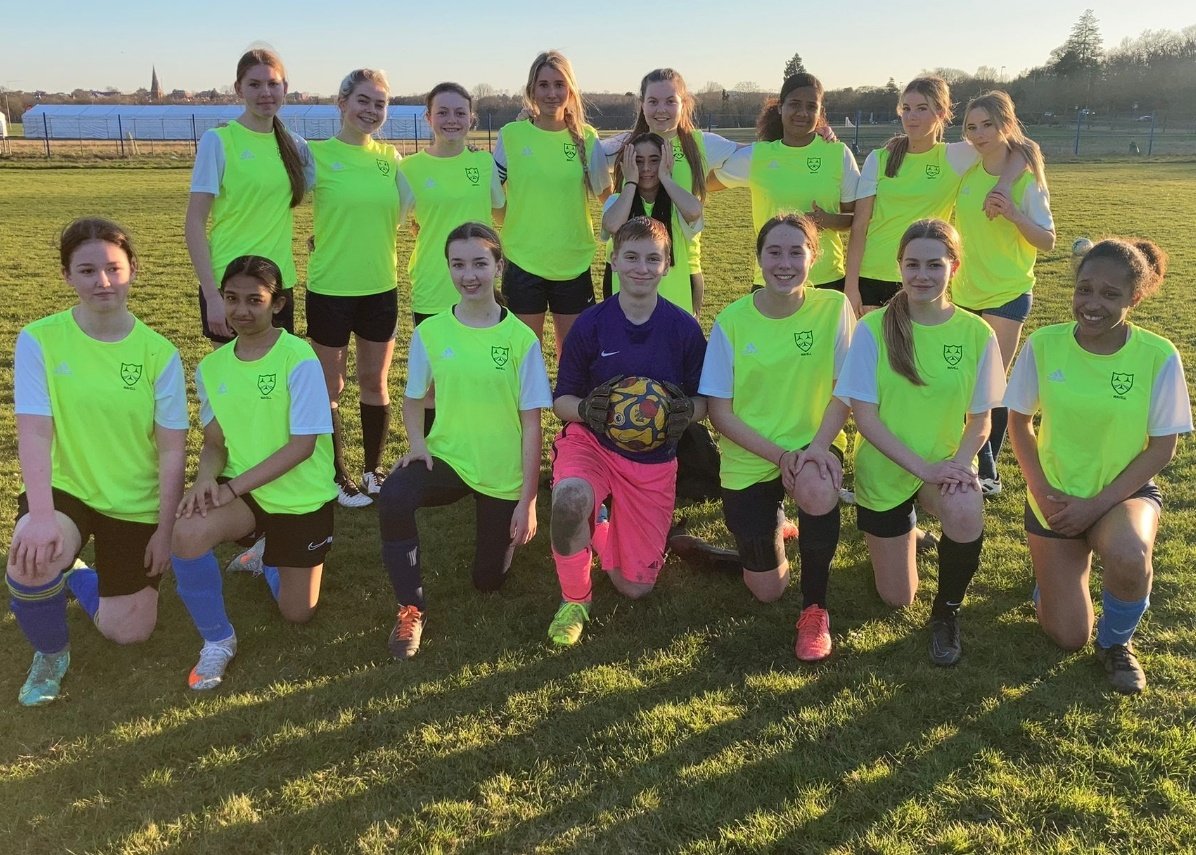 Wavell_PE's tweet photo. Fantastic 7-1 win for the U16 Girls team this evening. Amy (4 goals) continued her sublime form in front of goal whilst Jess, Alysha &amp; Alice added further strikes. A first half triple save from Kim was also a highlight! Big game on Monday to come... https://t.co/MtAtIINHn5