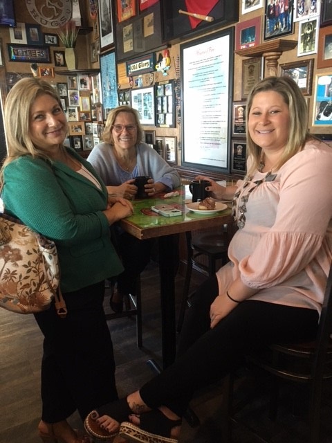 GeorgetownCCOC's tweet image. Fabulous Friday morning for the Chamber's Coffee &amp;amp; Contacts presented by @CoastalStaffing. Many thanks to @deaddogsaloon and Campbell Catering in Murrells Inlet for hosting today's event.