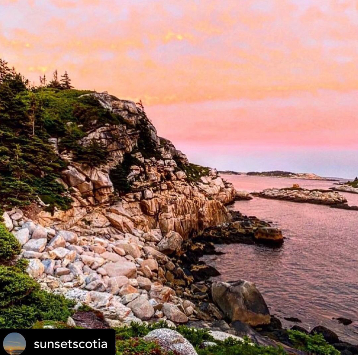 Able_Engineers's tweet photo. Well it’s Friday and spring is less than a couple of days away so let’s start the weekend off right with a beauty pic posted on @sunsetscotia Polly’s Cove, Nova Scotia from 📸 ⁣ @eastcoastgirl86 on Instagram.
.⁣#sunsets #lovewhereilive #weekend #ableengineering https://t.co/xK1nKWPdV1