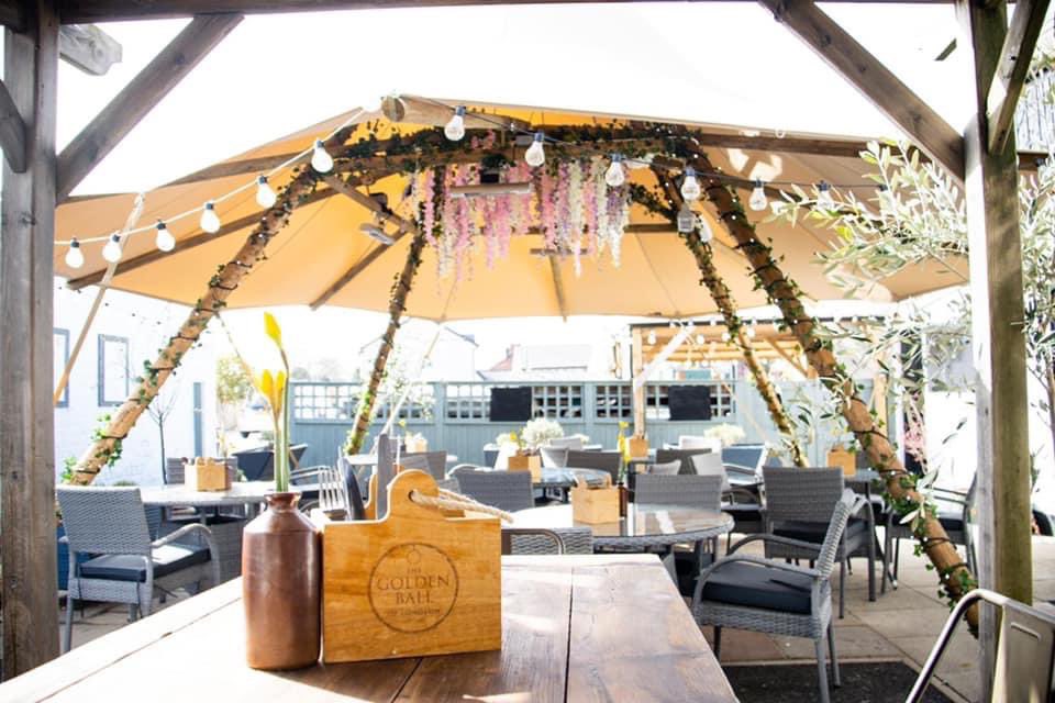 Quick! The sun is out and there is heat with it! 

Our teepee is ready for you 

Open from 12 Today - Sun

Plus woodfired pizza tonight from 4pm to eat in or take away 

2 for £12.50 until 6pm today &amp; tomorrow

Full menu available under the teepee too 

golden-ball.co.uk/reservations
