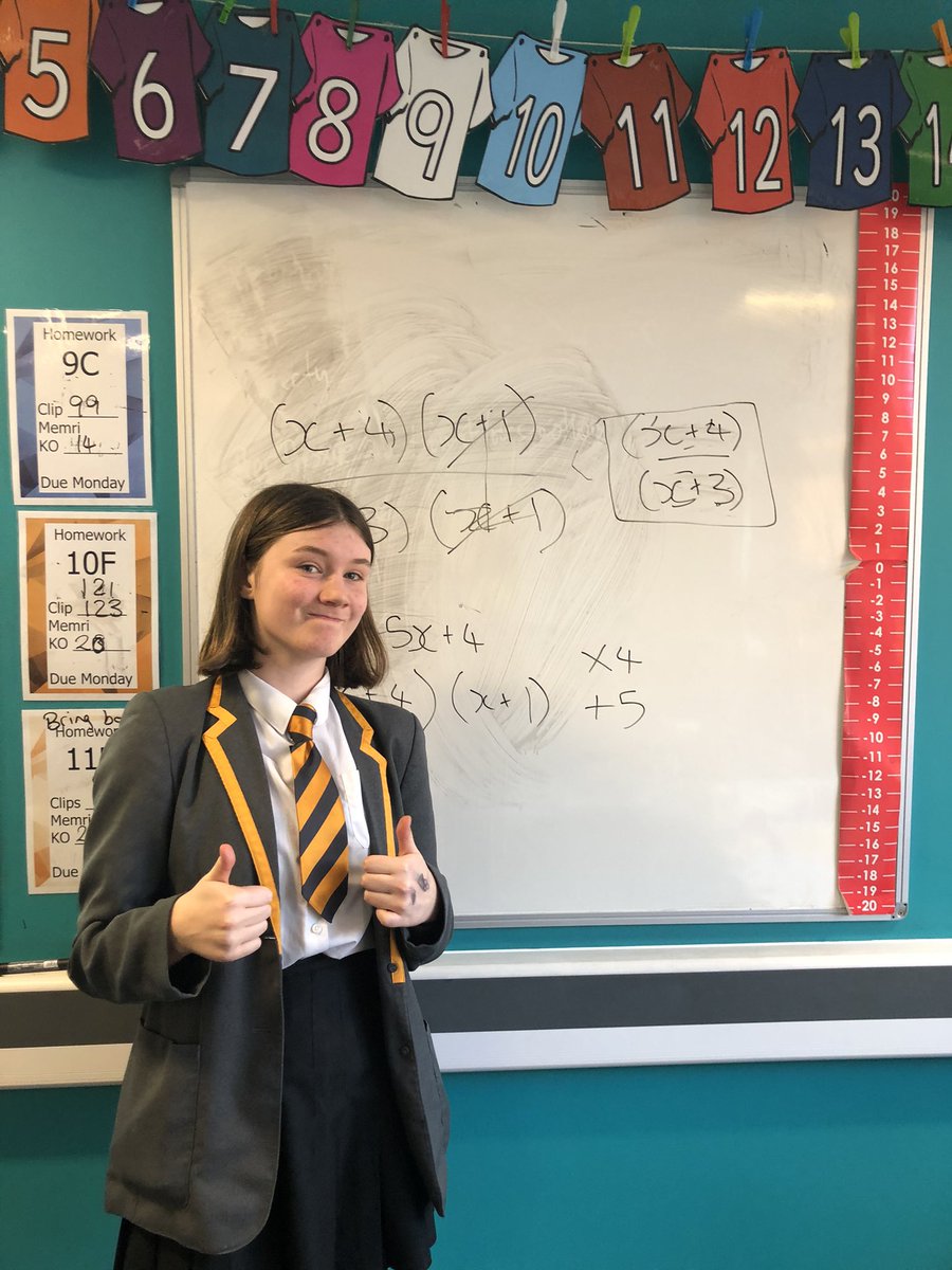 Covering <a href="/missgibbsteach/">Ms Gibbs</a> today and Maya decided to help explain how to solve a question 👩‍🏫 
I have missed this Year 10 class @MEACentral 🥺 <a href="/MrsAdsonMEAC/">Mrs Adson</a> <a href="/MrPittsMEAC/">Mr Pitts</a>