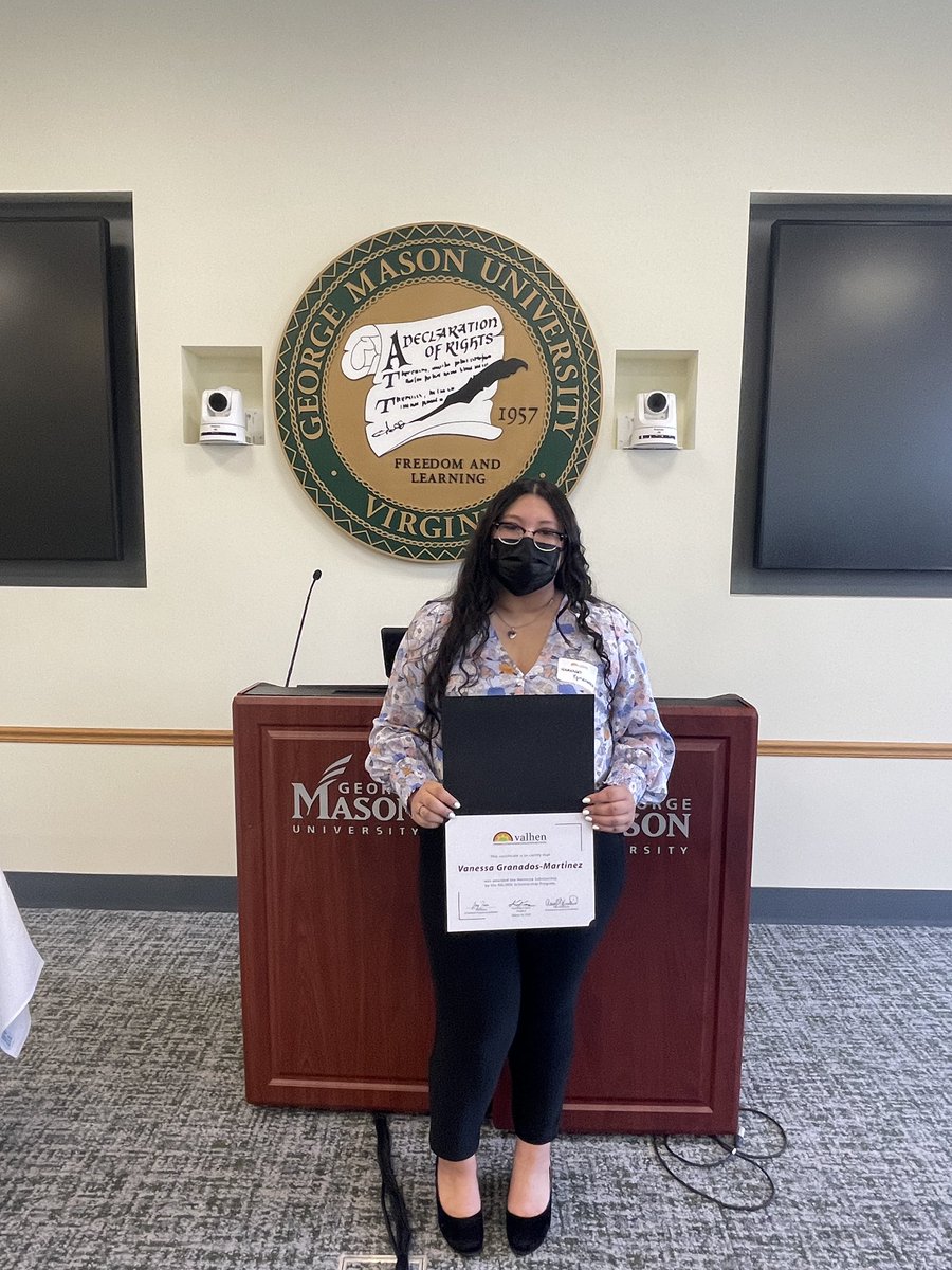 BlackKnightAVID's tweet photo. Please congratulate our very own AVID Senior, Vanessa Granados-Martinez! She was one of 9 in the state who received the 2022  VALHEN scholarship from the Virginia Latino Higher Education Network. Go girl!!! https://t.co/jaZr6C8DQt
