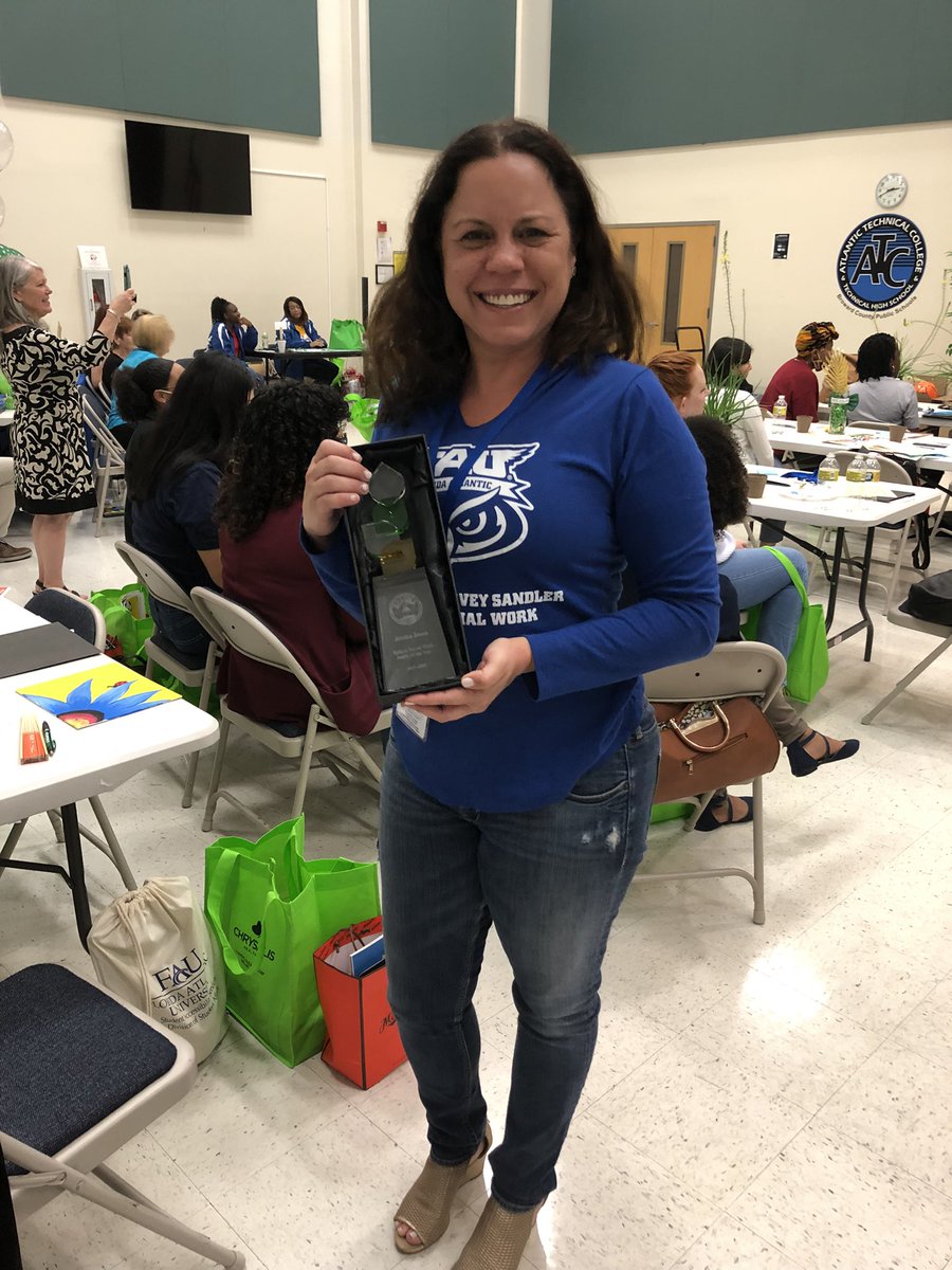 Collaborative Internship for All (@ciabcps) on Twitter photo Congratulations to Jessica BCSSWA School Social Work intern of the Year! We are so happy about this recognition on your journey <a href="/DrJhonii/">Dr. Jhonii</a> <a href="/ssws_bcpsFL/">School Social Work Services</a> <a href="/DrLaurelEThomp1/">Dr. Laurel E. Thompson</a> <a href="/Maribeth18/">Marisa Kinney</a> Congratulations to Jessica BCSSWA School Social Work intern of the Year! We are so happy about this recognition on your journey <a href="/DrJhonii/">Dr. Jhonii</a> <a href="/ssws_bcpsFL/">School Social Work Services</a> <a href="/DrLaurelEThomp1/">Dr. Laurel E. Thompson</a> <a href="/Maribeth18/">Marisa Kinney</a>