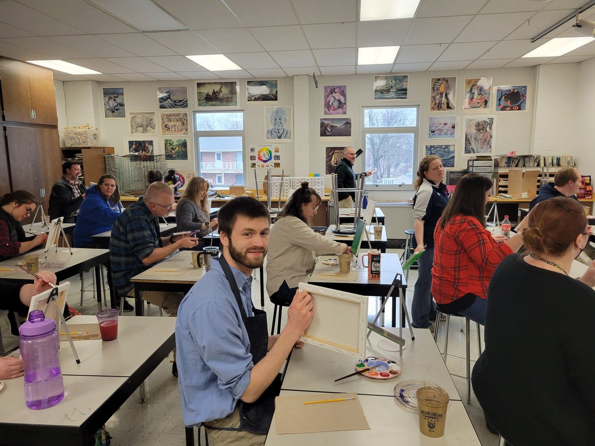 DeniseTextor's tweet photo. More pics of great choice PD at the ISD Secondary Summit. @mromero0717 @cristinnowak #isdstrong https://t.co/v5546jfYJA