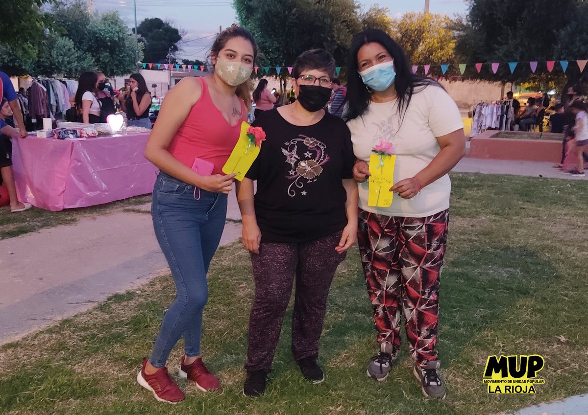 MUP_LR's tweet photo. Feria de la economía social 👏🏾
En el marco del día internacional de la mujer se realizó la feria de la economía social en la plaza "solar de la fe" del barrio hospital de la ciudad.
¡ GRACIAS por el espacio brindado y a quienes se sumaron a participar !
#EconomíaSocial
#MUPLR https://t.co/0uWYP0E2Ye