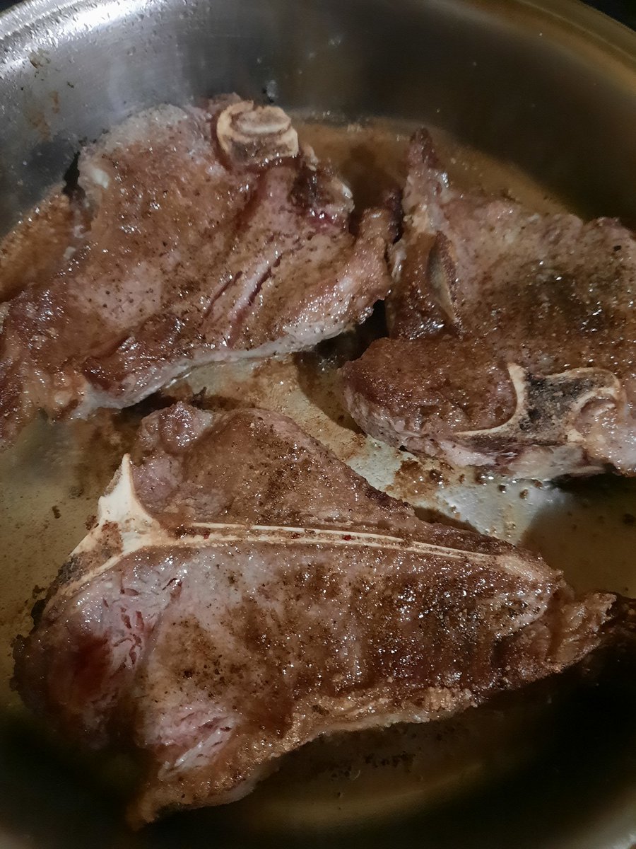 KellyKatharin's tweet photo. We outchea! 
(Ah mi yaad)

Steaks in my pan.
Jerk chicken from Linstead.
And mi glass nuh empty.

#TGIF #nomaskrequired https://t.co/2jBcimGBn7