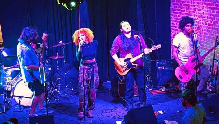 3.12.22 🚀

Thanks again to King Turtle for letting us play their EP release show 💕 seeing old &amp; new faces at one place was more than words. Lastly, thank you guys for the support &amp; love ✨