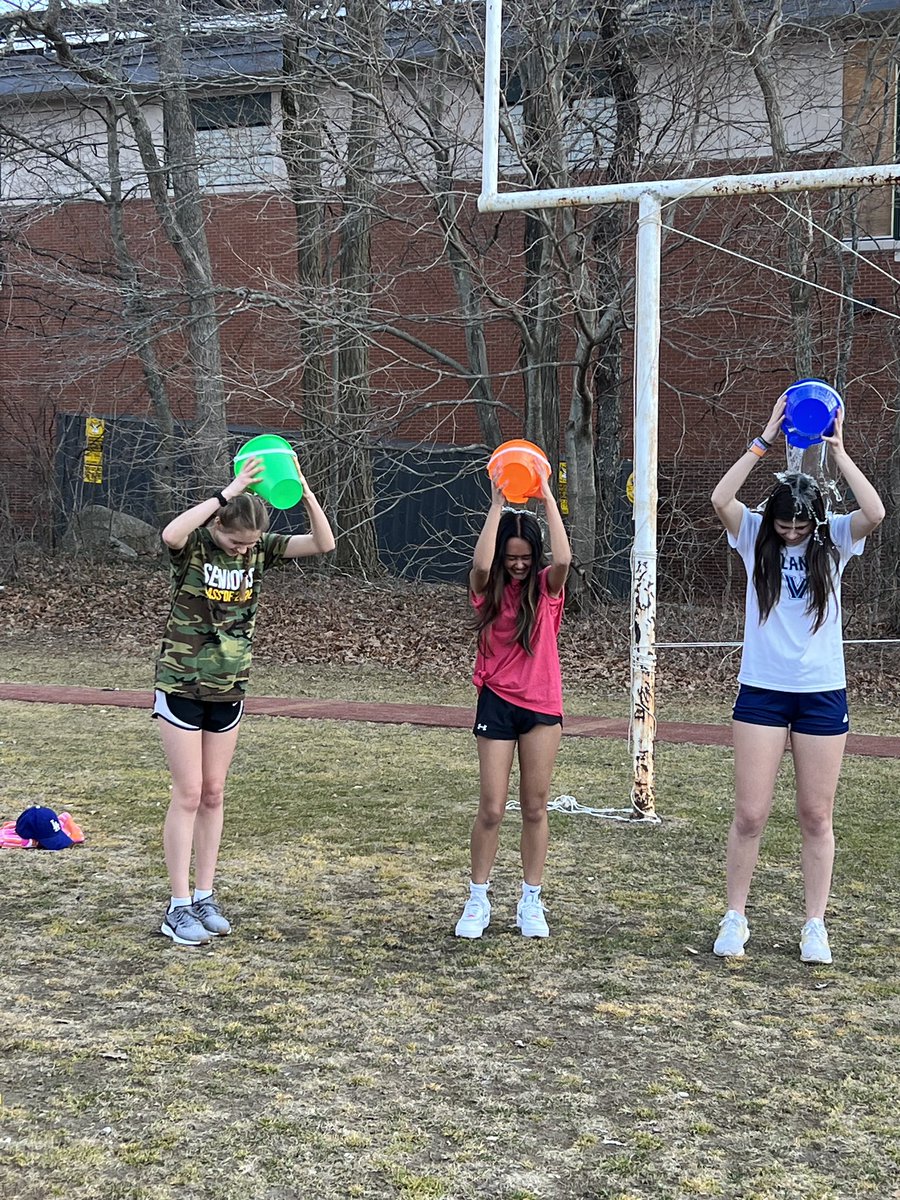 hhspressorg's tweet photo. Latest Sports Update: Fantastic Polar Plunge event this afternoon at HHS!! The HHS team raised $2,330 AND still have donations coming in.
For the past two years, they have raised a total of $7,600 for Special Olympics Massachusetts!!
#hillerpride #choos… https://t.co/eofG1MCMyj