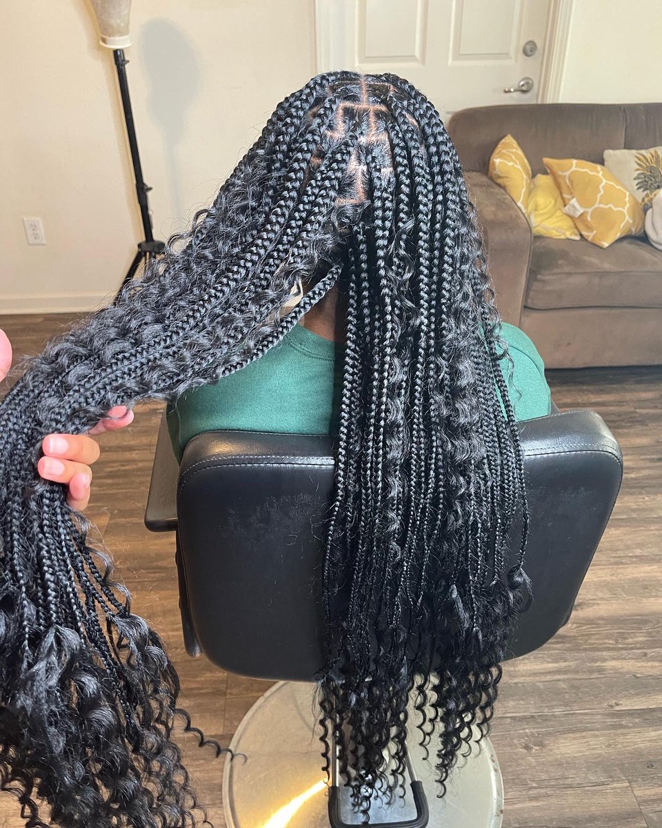 ___Nesha's tweet photo. openings next week 💜 https://t.co/xuFdV8kuPv