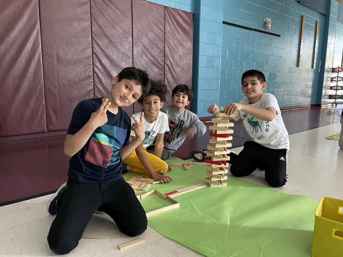 Christy Klisiewicz (@cklisiewicz) on Twitter photo Teamwork makes the dream work! Every staff member and every student pulled together to make this a Fabulous Full Moon,Free Choice Friday at Ellis! <a href="/EllisSoars/">Ellis Explorers</a> @MsBarbour_SEES Teamwork makes the dream work! Every staff member and every student pulled together to make this a Fabulous Full Moon,Free Choice Friday at Ellis! <a href="/EllisSoars/">Ellis Explorers</a> @MsBarbour_SEES