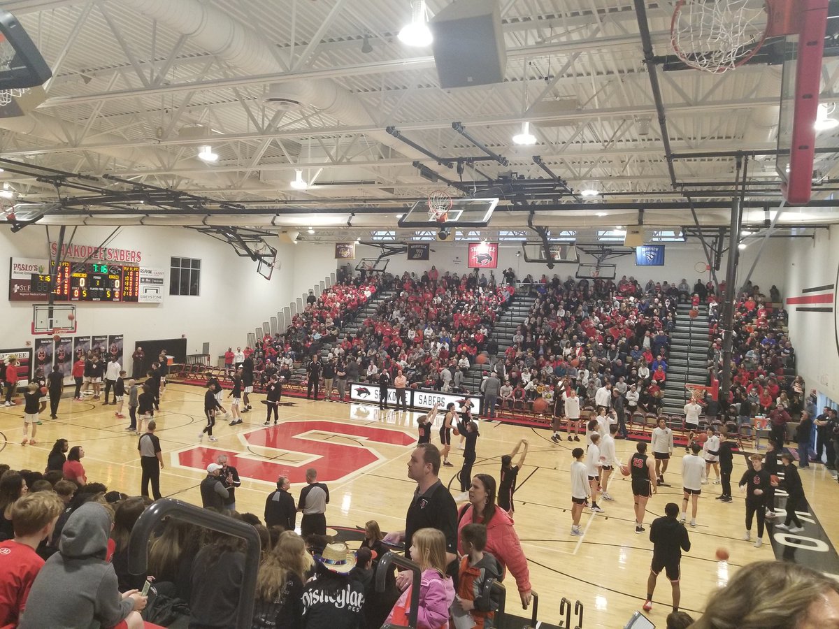 SotaCoachJ's tweet photo. 7mins til game time and Shako v EP is packed, has been since 20mins til. #2AAAA #SoMuchRed https://t.co/t9kmw09Ok5