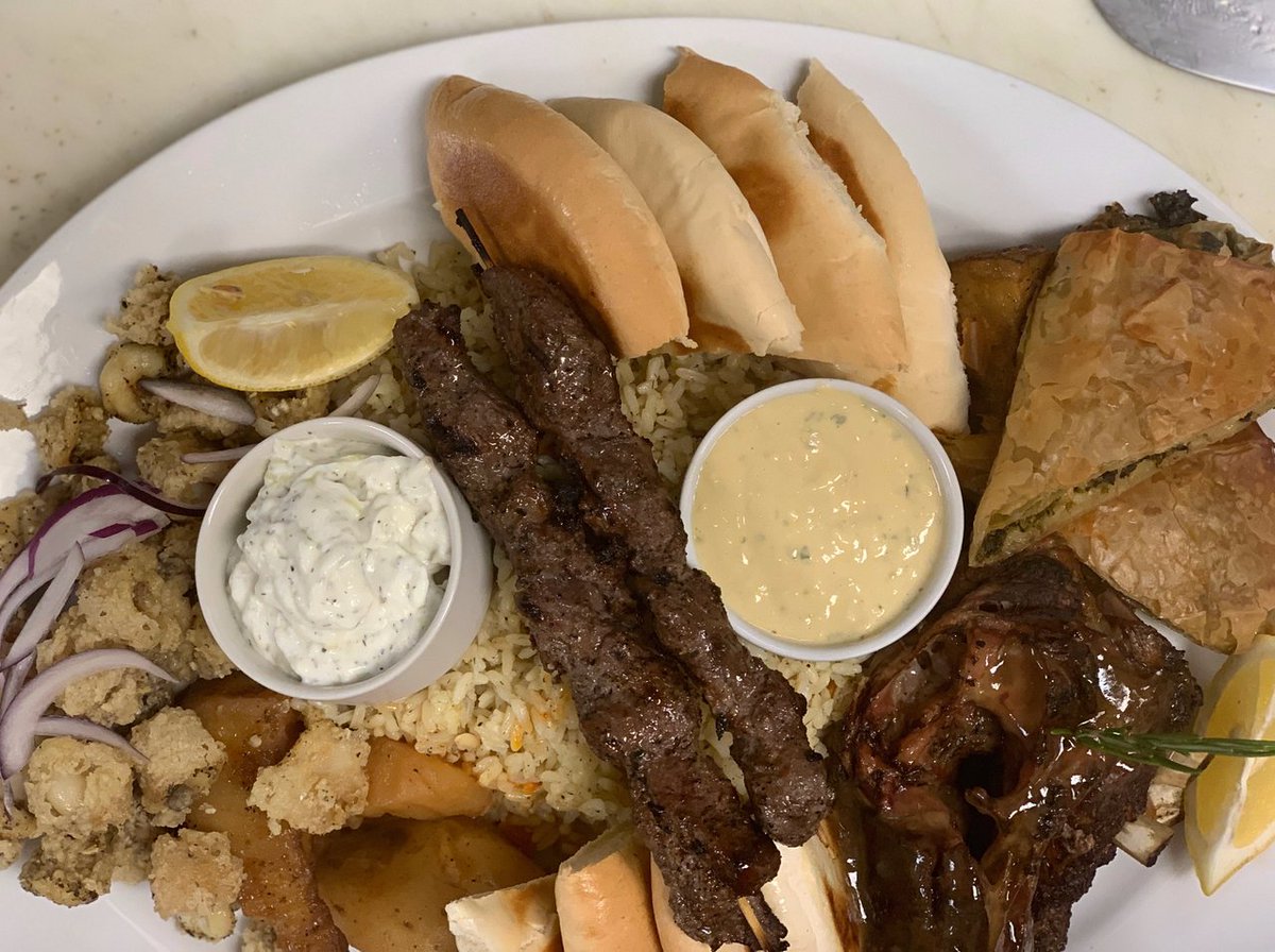 Dinakis_Grill's tweet photo. Join us at Dinakis for a delicious Mediterranean grill in Port Coquitlam. What will you order?

#weekendplans #mediterraneangrill https://t.co/F9NE6FrkTS