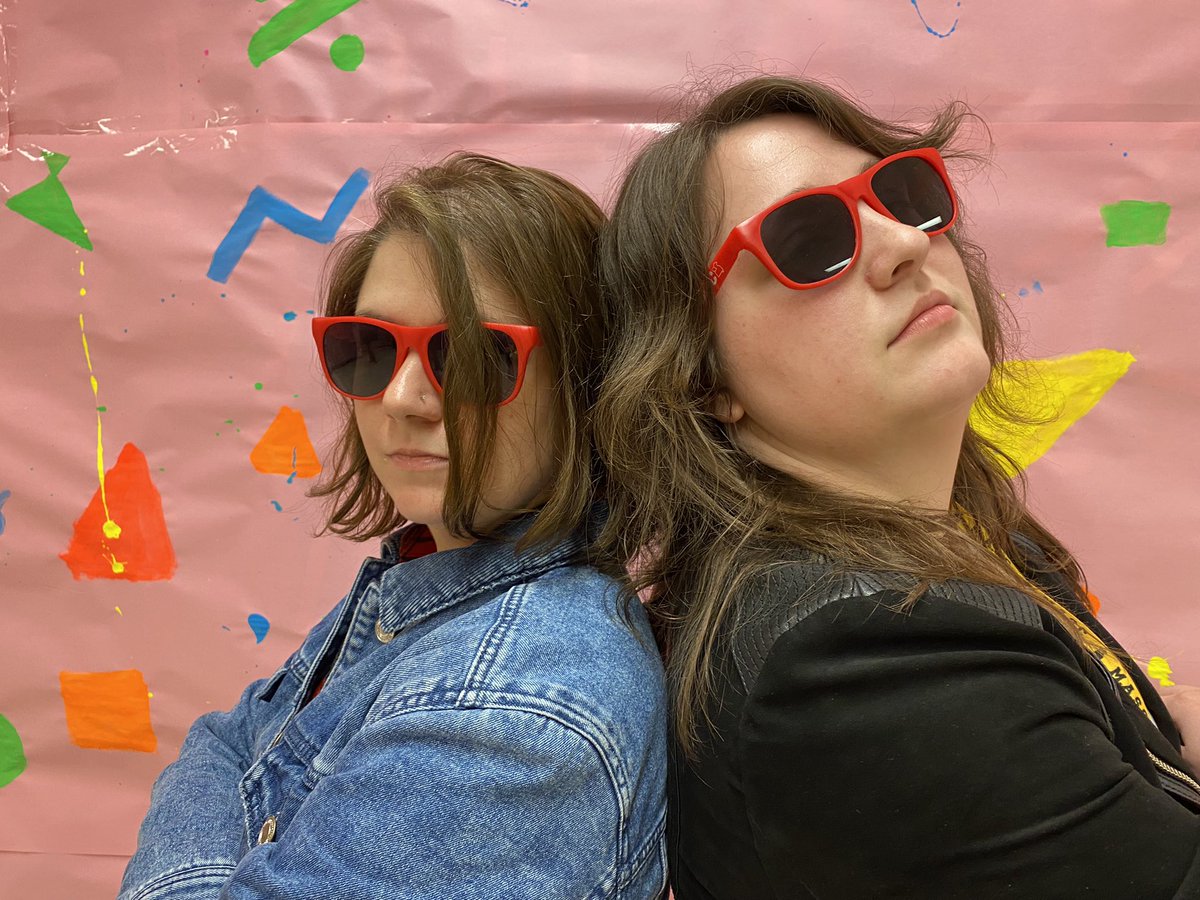 Find yourself a co-sponsor that (literally) has your back and poses dramatically with you while the kids take your picture (and selfies). #mascstate22