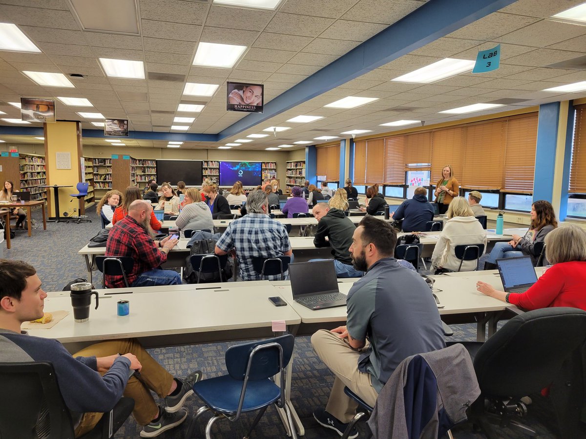 DeniseTextor's tweet photo. @JennTurnerChef @ISDSchools @Vanhorn_falcons @ChrismanBears @THSPatriots @MrsBrandmueller @mrs_spight More pics of a great day of choice PD https://t.co/iAyMnOeIpR
