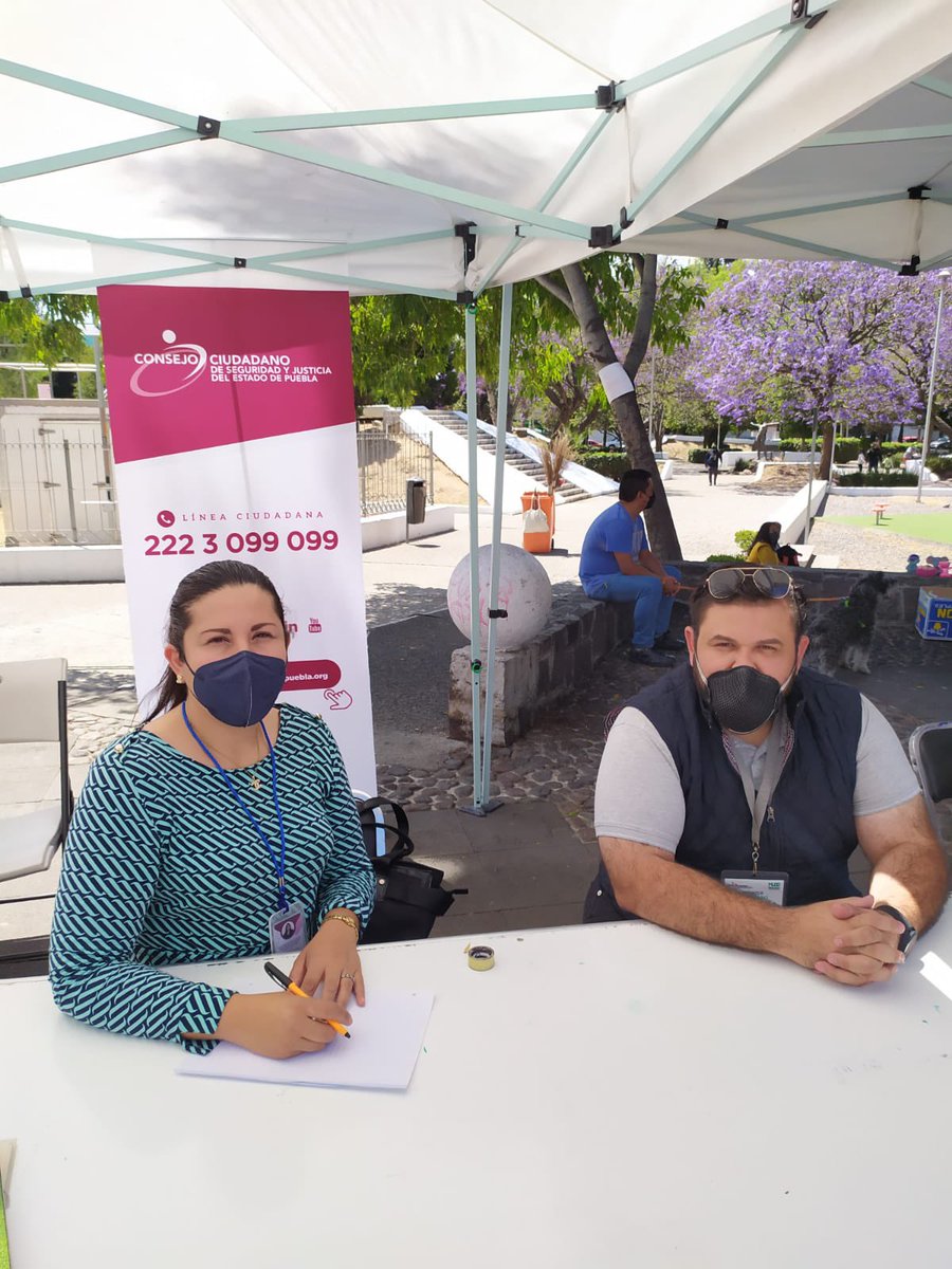 CCSJPuebla's tweet photo. #ElCCSJPComparte 📣
💻⌨️👩 Participamos ofreciendo atención legal y psicológica a mujeres en la jornada de salud cultural y educativa convocada por la Secretaría de Bienestar y Participación Ciudadana en la colonia Los Volcanes.
¡Aquí algo de lo que se vivió! 👇 https://t.co/8TWaT2o1vz