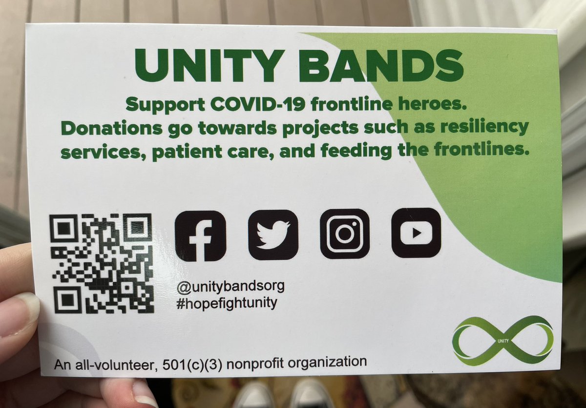 Volunteering with Unity Bands Inc. to raise money for COVID relief, response and research funds. If you want to help, donate using the QR code! ♾♾♾ #serve22 #hopefightunity <a href="/UnityBandsOrg/">Unity Bands</a> <a href="/keyclub/">Key Club</a>