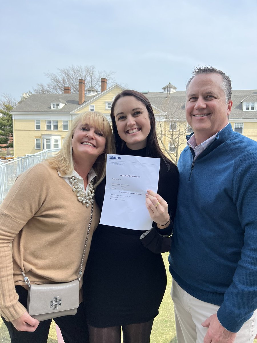 jess_bauer23's tweet photo. SO HAPPY to announce I’ve matched into Pediatrics at the Medical University of South Carolina and will be moving to Charleston this summer 🤩🥰 

#Match2022 #Pediatrics https://t.co/jcKADZDmks