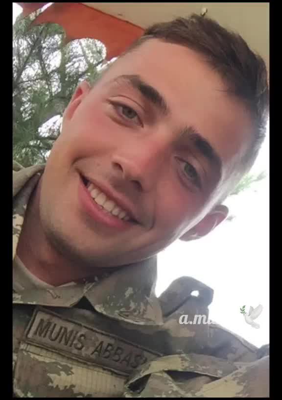 ShirinJafarli's tweet photo. “Burada ölən olmur, Şəhid olur” demişdi Şəhid Munis Abbaslı… 

(18.03.2000-♾) https://t.co/wnmYZSeU8m